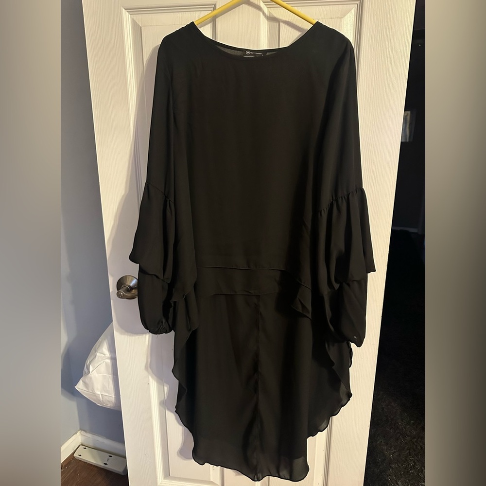 Black Ruffle Sleeve Women's High-Low Dress